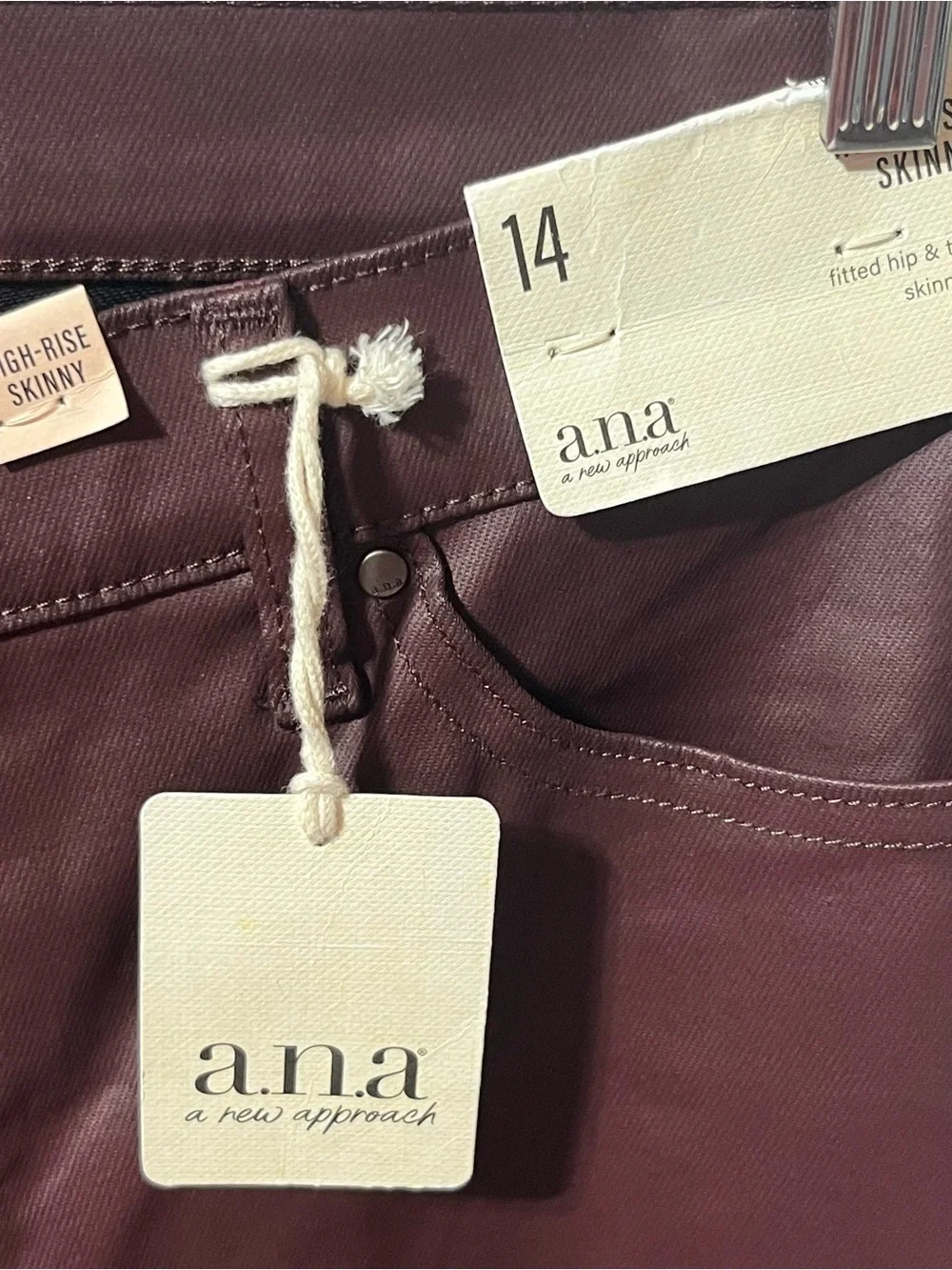 NWT a.n.a Burgundy High‎ Rise Skinny Coated Pants Size 14 Faux Leather